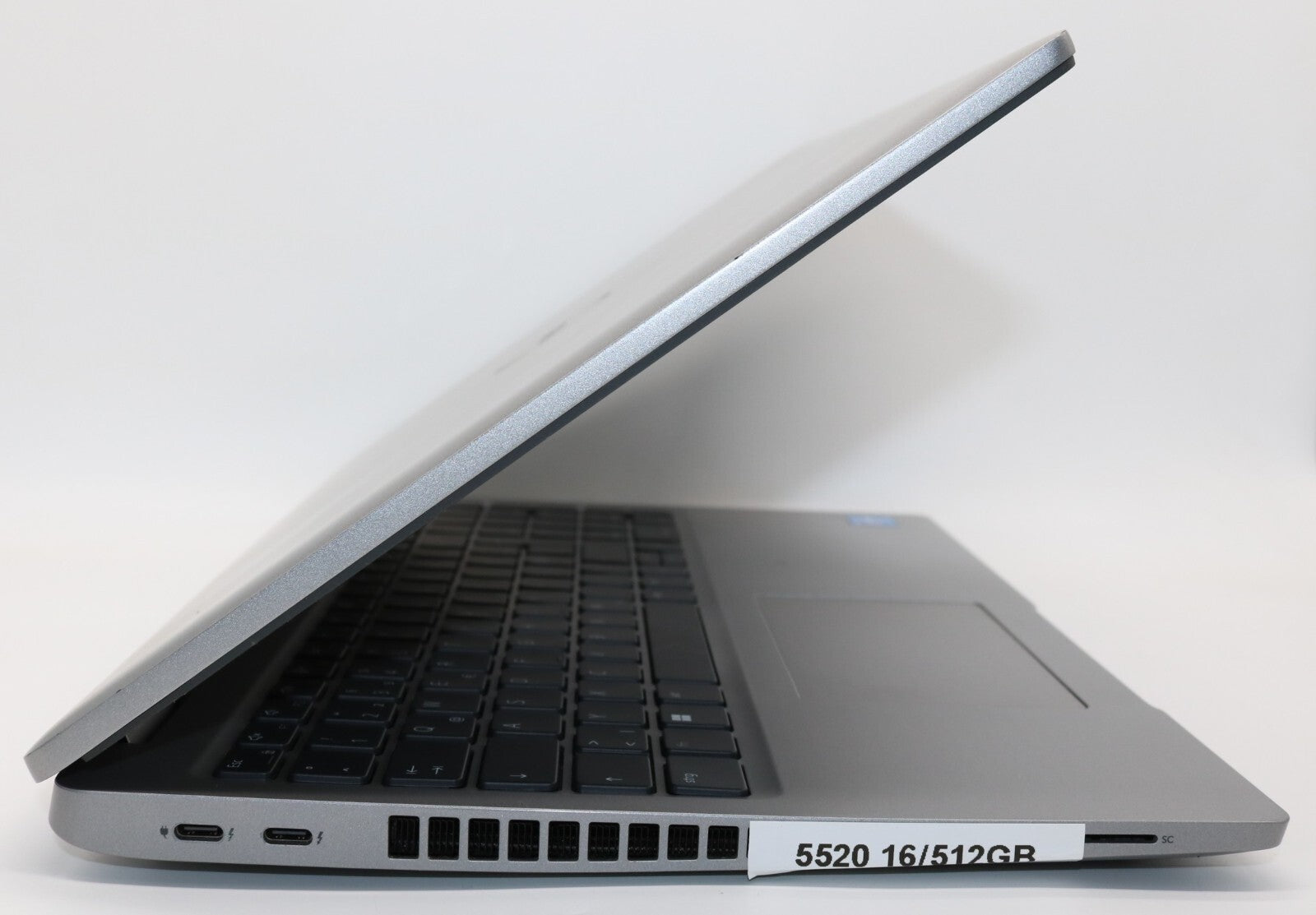 Dell Latitude 5520 i5-11th Gen 32GB RAM 512GB SSD NVMe 15,6 Zoll FullHD #40