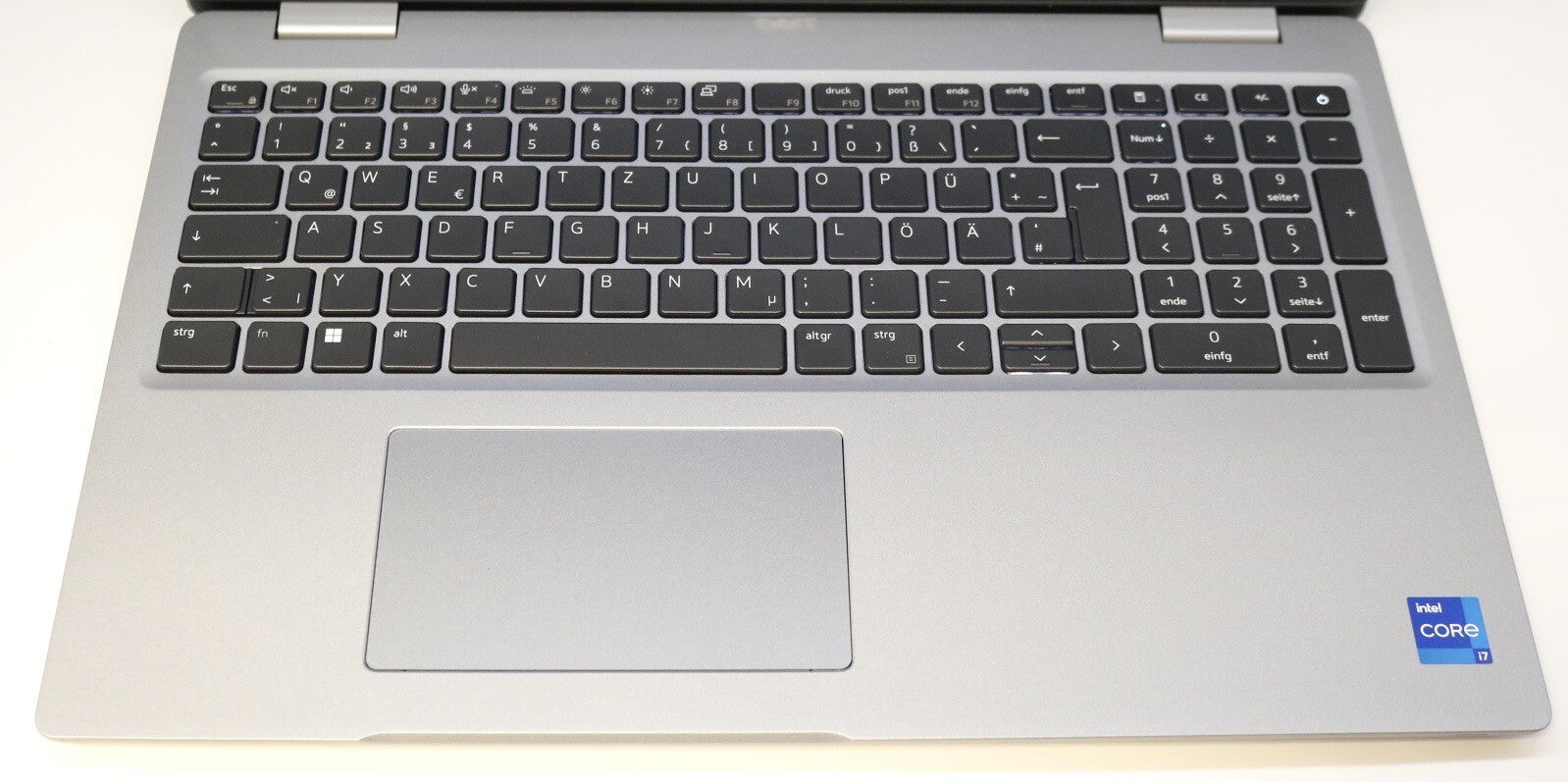 Dell Latitude 5530 i7-1270p 4P/8E 32GB RAM 512GB SSD IRF Cam. 15,6 FHD Garantie