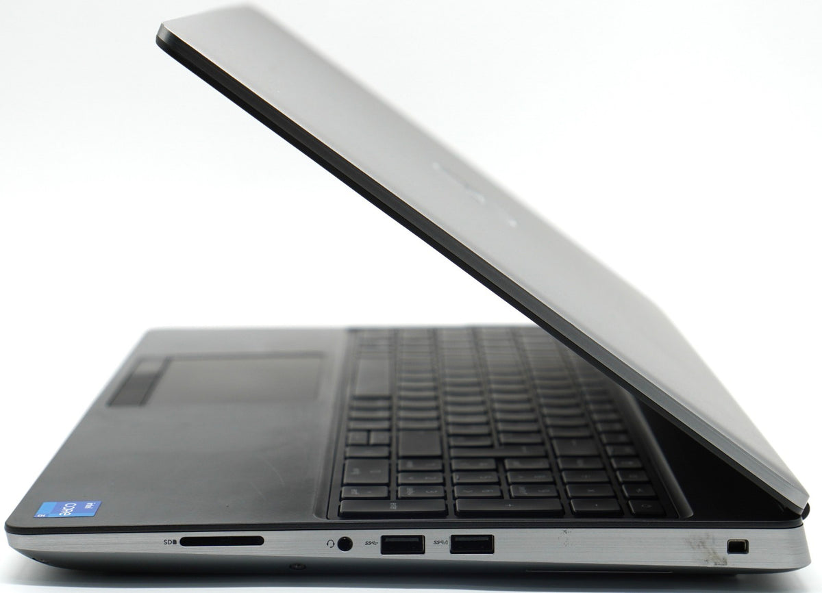 Dell Precision 7560 i5-11500H 32GB RAM 512GB SSD 15,6" FHD RTX A3000 Win11