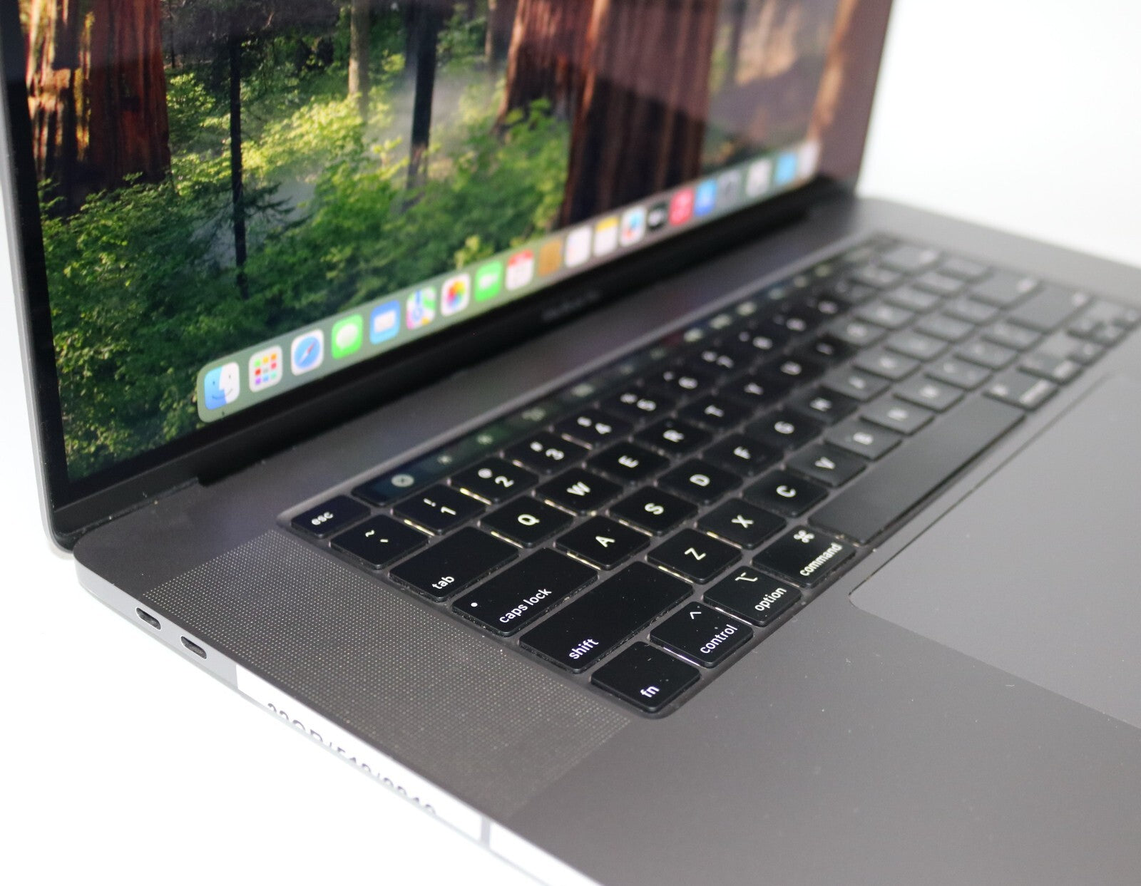 MacBook Pro 2019 16,1" i9-9th Gen. 32GB RAM 512GB SSD AMD Radeon 5300 GPU #4