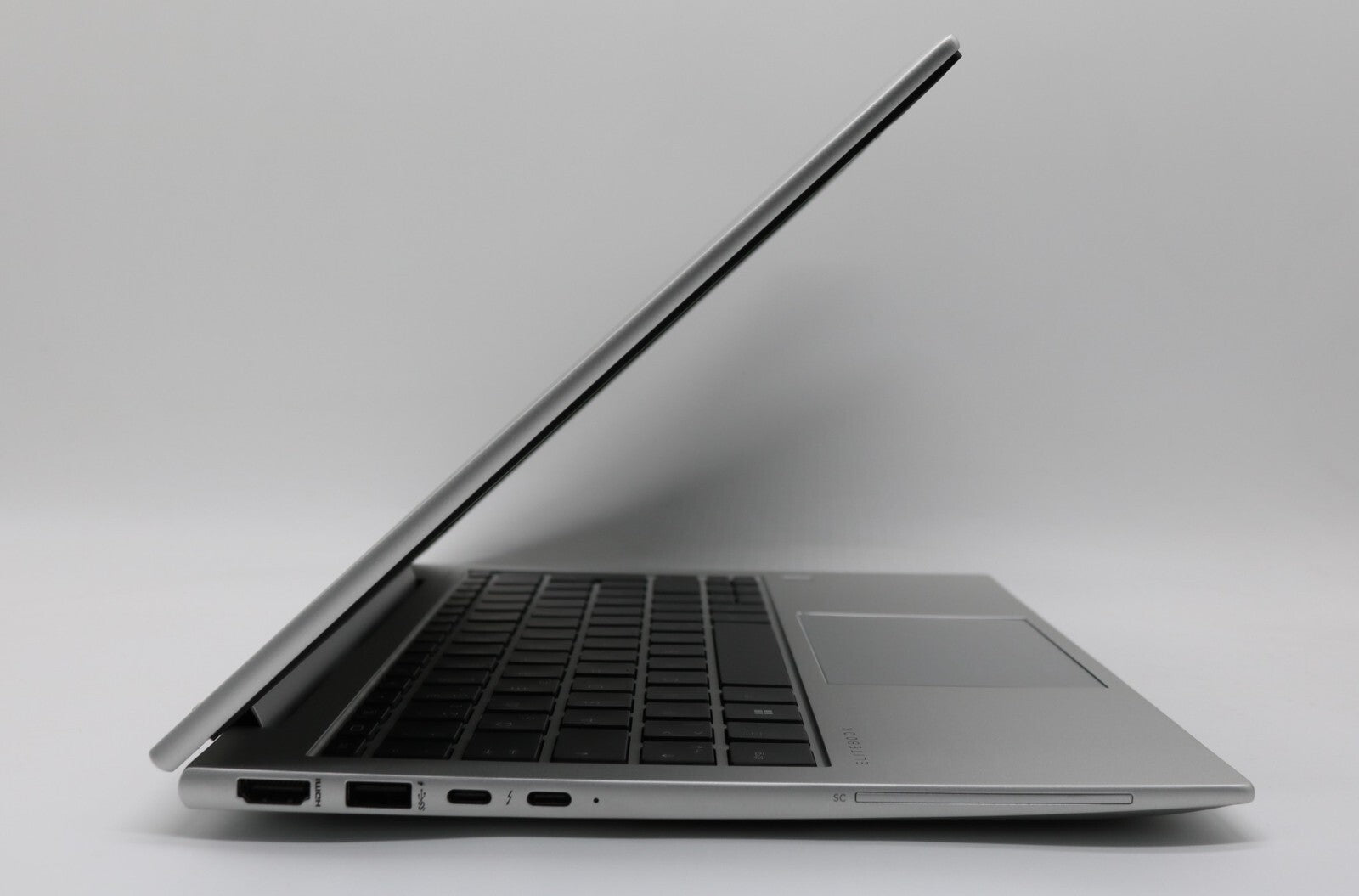 HP EliteBook 835 G10 AMD Ryzen 5 7540U 16GB RAM 512GB SSD AMD Radeon Graphics