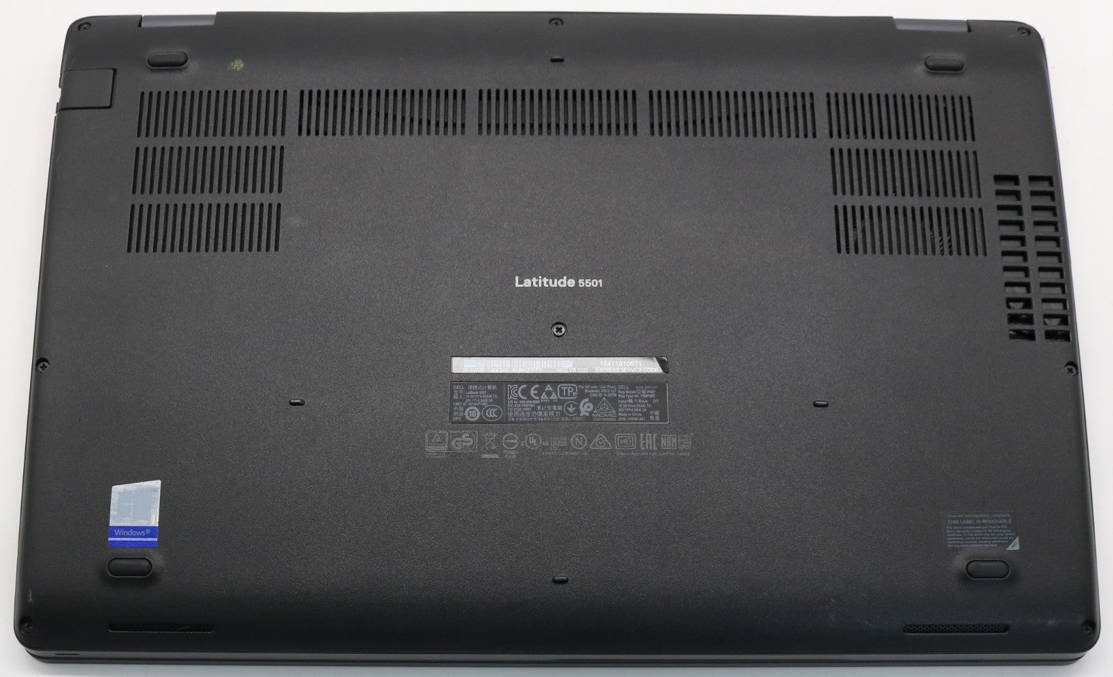 Dell Latitude 5501 i7-9850H 32GB RAM 512GB SSD NVMe 15,6" FullHD NVIDIA MX150