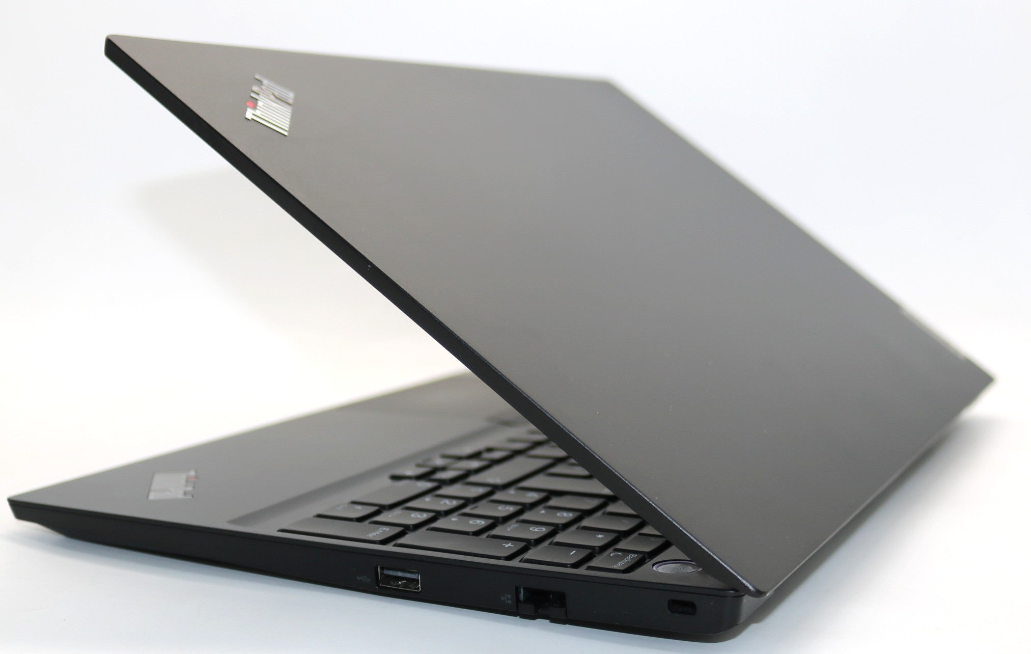 Lenovo Thinkpad E15 Gen4 AMD Ryzen 7 5825U 16B RAM 512GB SSD 15,6 FullHD Win11