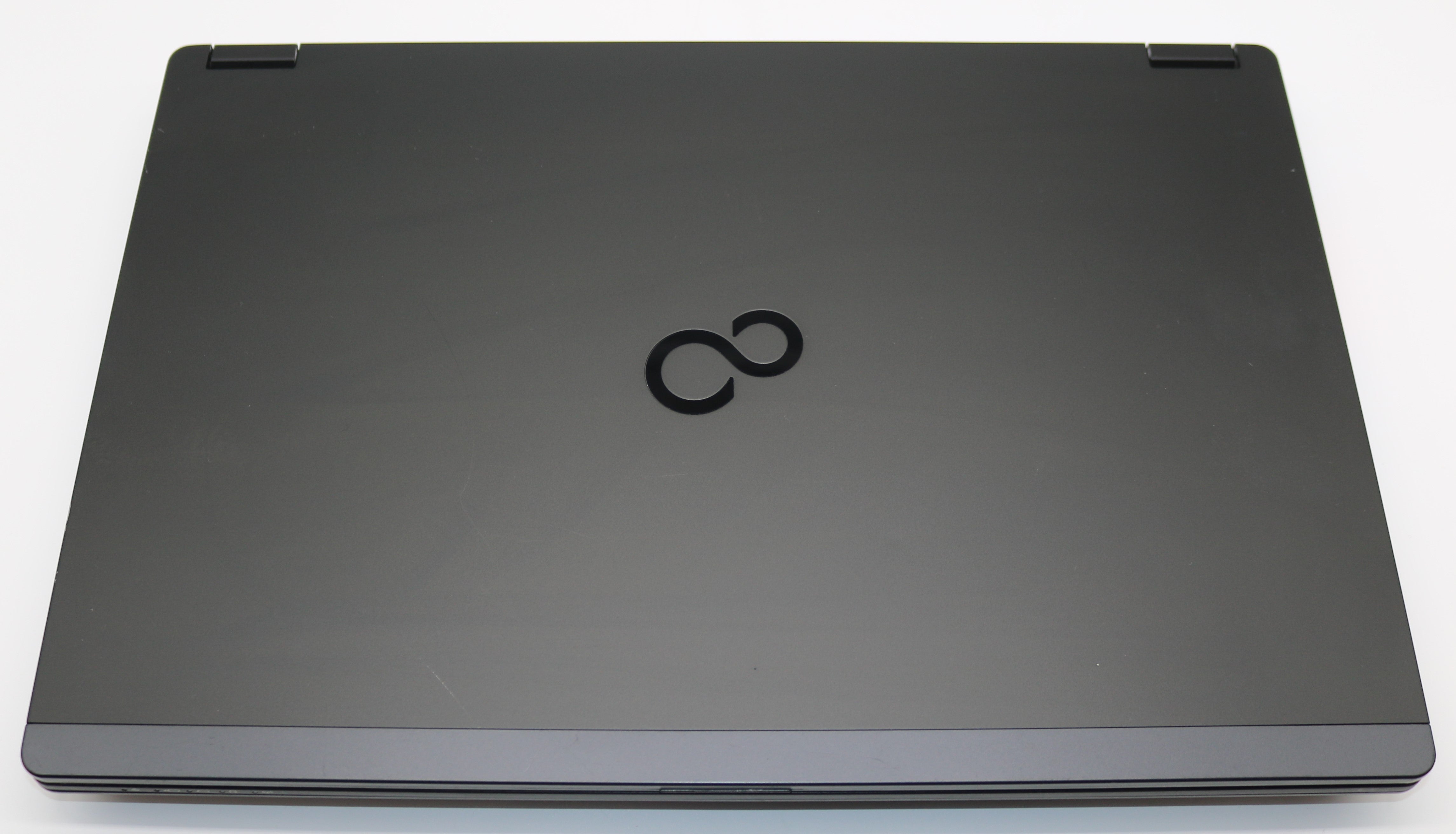 Fujitsu Celsius H780 | i7-8750H 6 Kerne | 32GB RAM | 512GB SSD | NVIDIA Quadro P600