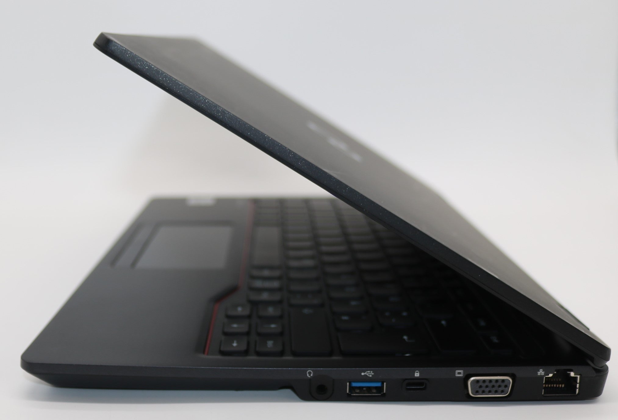 Fujitsu Lifebook U7310 i5-10210u 16GB RAM 512GB SSD 13,3 Zoll FullHD Win11