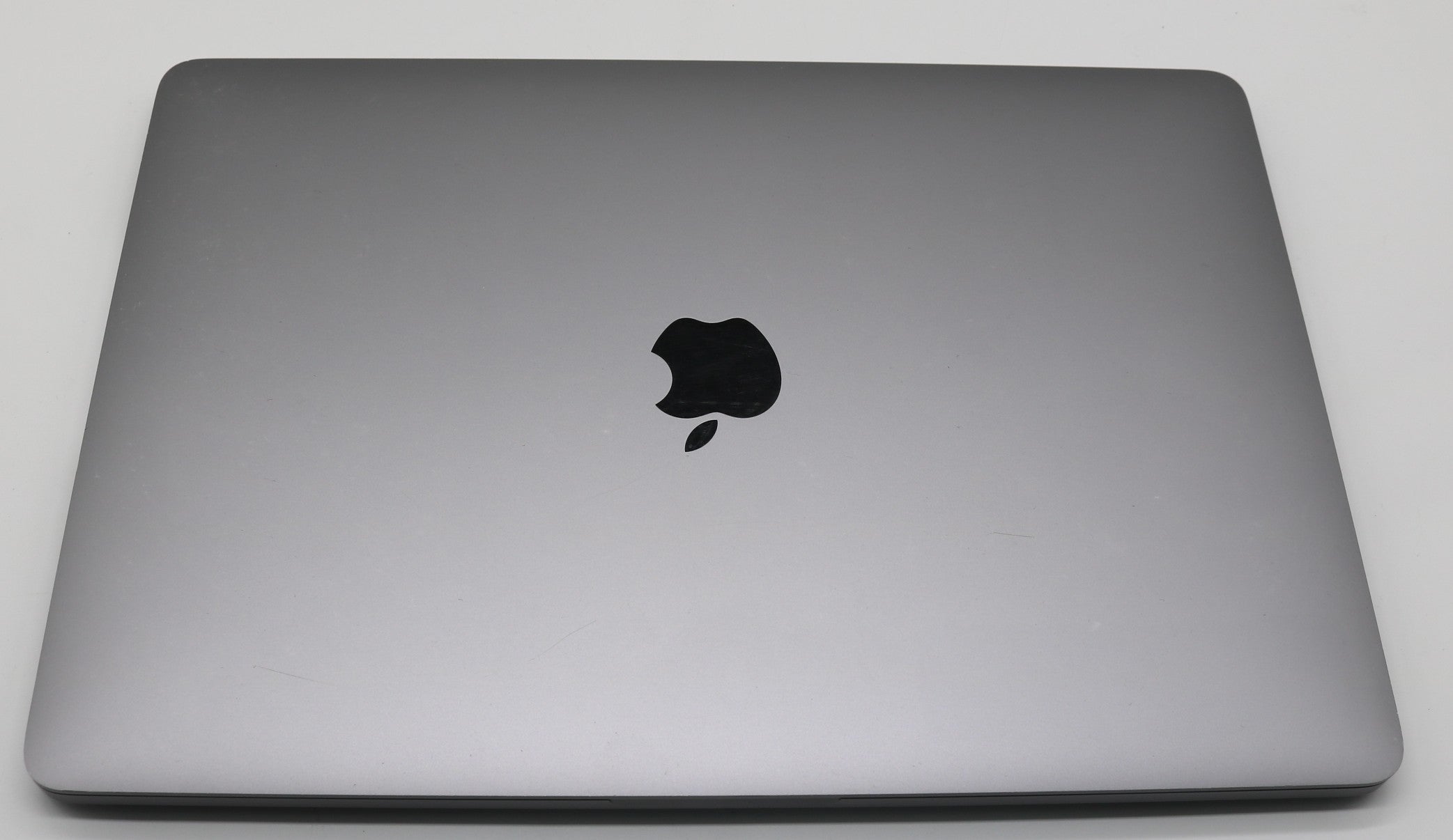 MacBook Pro | i5 (2020) | 13,3 Zoll | Retina 2560x1600 | 16GB RAM | 512GB SSD